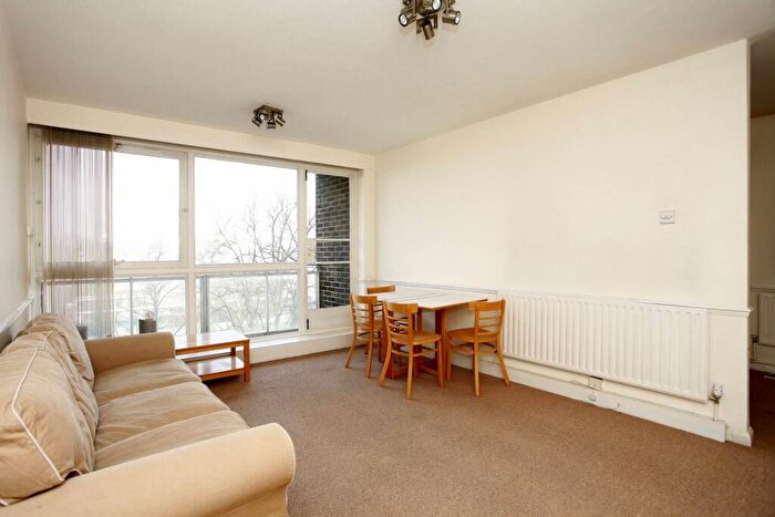 1 Bedroom Flat To Rent In St Johns Wood Road, St John's Wood, London, NW8