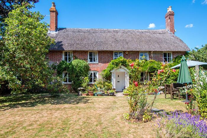 7 Bedroom Link Detached House For Sale In Rockbeare, Exeter, EX5