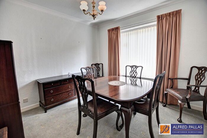 2 Bedroom Semi-Detached Bungalow For Sale In Mickleton Gardens, Elstob Estate, SR3