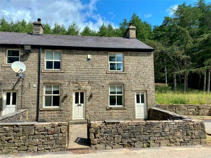 3 Bedroom End Of Terrace House For Sale In Crowden, Glossop, Derbyshire, SK13