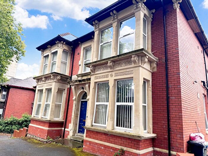 2 Bedroom Flat To Rent In Clytha Park Road, Newport, NP20