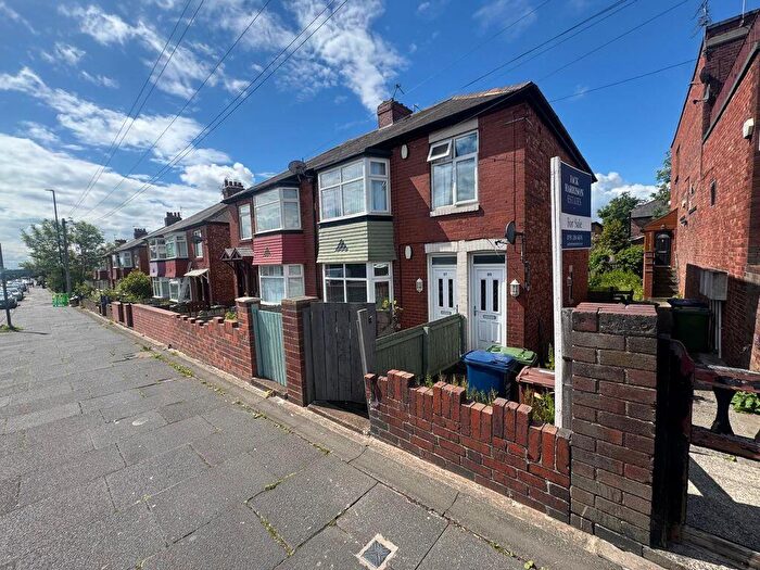 3 Bedroom Flat For Sale In Benfield Road, Heaton, NE6