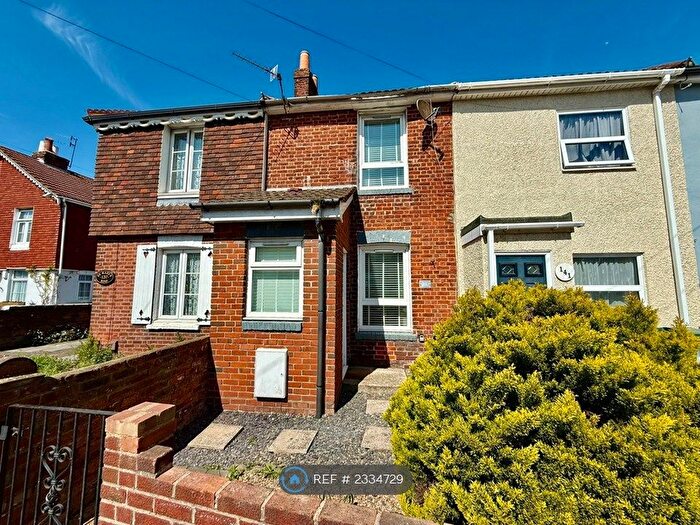 2 Bedroom End Of Terrace House To Rent In St. Marys Road, Portsmouth, PO1