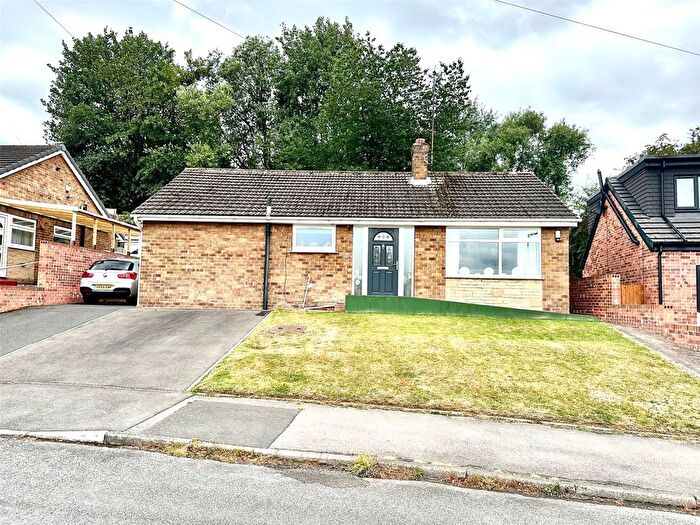 3 Bedroom Bungalow For Sale In Cherry Tree Crescent, Wakefield, West Yorkshire, WF2