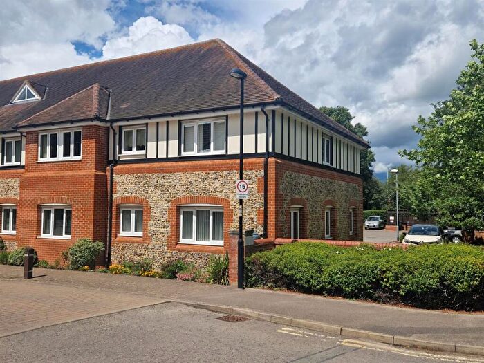 2 Bedroom Cottage For Sale In Lydgate Court, Bury St. Edmunds, IP33