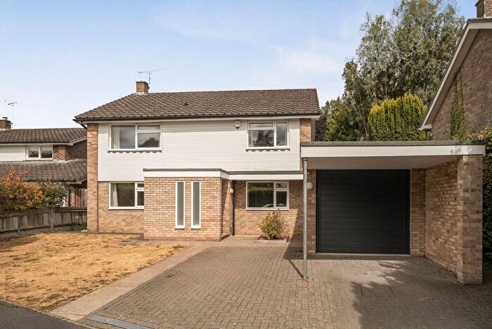 4 Bedroom Detached House To Rent In Blandy Road, Henley-On-Thames, Oxfordshire, RG9