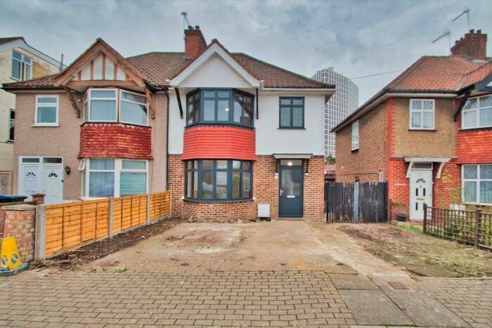 4 Bedroom Semi-Detached House To Rent In Sylvia Gardens, Wembley, HA9