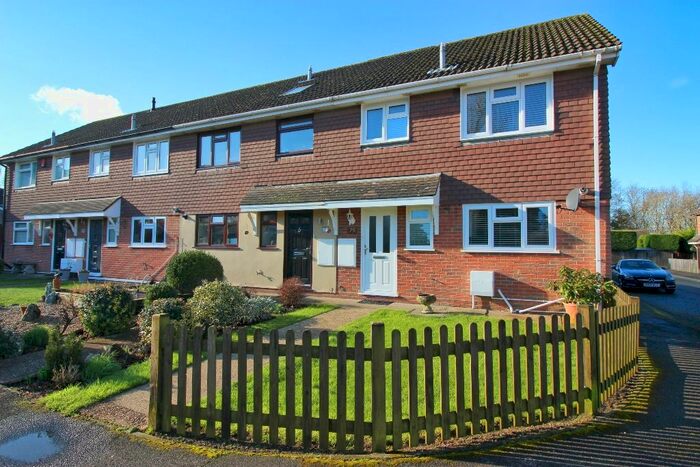 3 Bedroom End Of Terrace House For Sale In Millfield Road, West Kingsdown, TN15