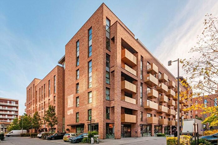 1 Bedroom Flat To Rent In Yeoman Street, Greenland Place, SE8