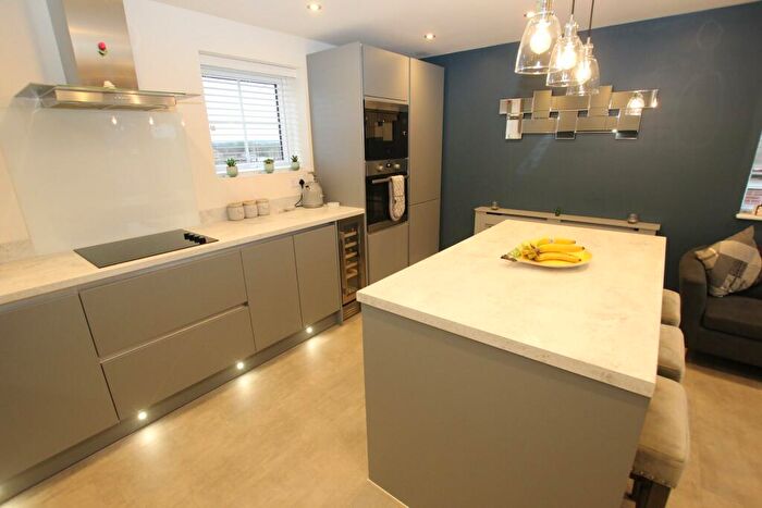 4 Bedroom Detached House For Sale In Gibside Way, Spennymoor, Durham, DL16