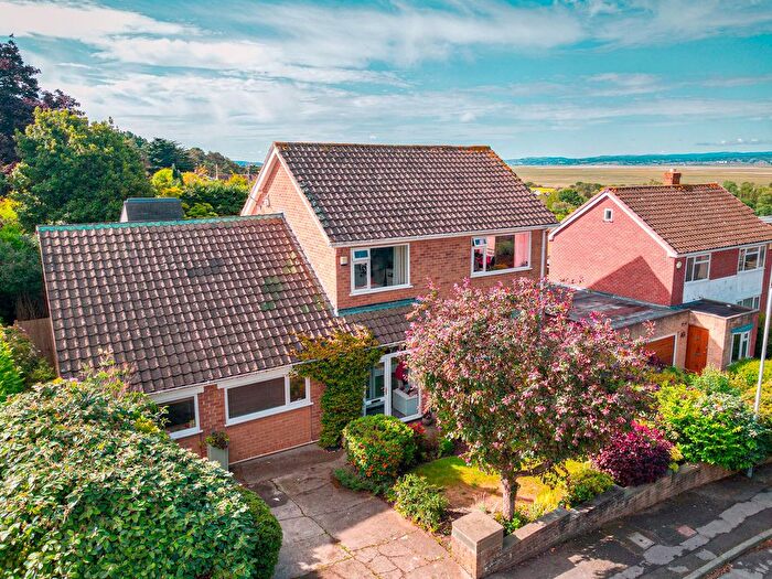 3 Bedroom Detached House For Sale In Redstone Drive, Wirral, CH60