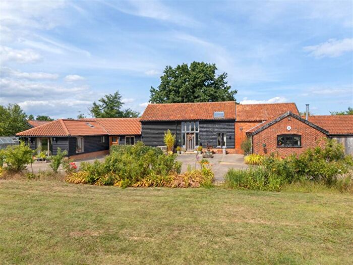 4 Bedroom Barn Conversion For Sale In Wissett Road, Chediston, Halesworth, IP19