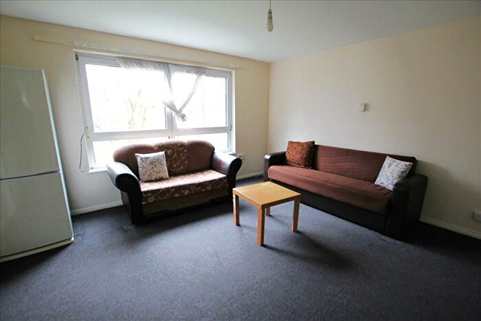 1 Bedroom Flat To Rent In Fiske Court, Lansdowne Road, Tottenham, London, N17