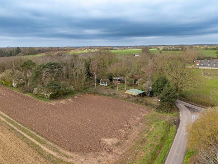 2 Bedroom Detached House For Sale In Carringtons Road, Great Bromley, Colchester, CO7