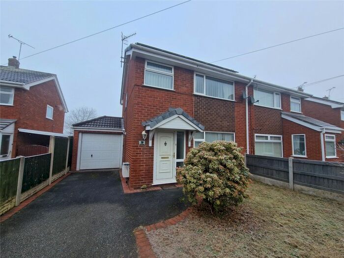 3 Bedroom Semi-Detached House For Sale In Ffordd Mabon, Llay, Wrexham, Wrecsam, LL12