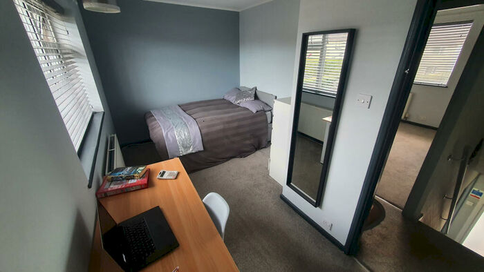 4 Bedroom House To Rent In Southchurch Drive, NG11