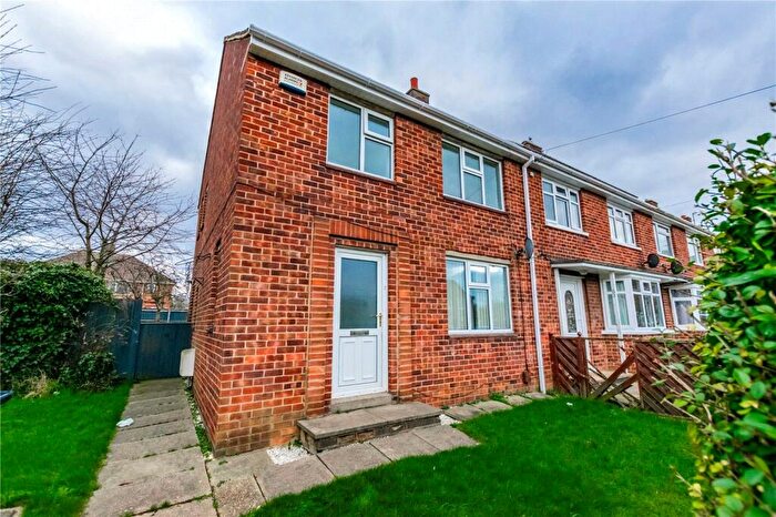 3 Bedroom End Of Terrace House For Sale In Edge Avenue, Scartho, Grimsby, North East Lincolnshire, DN33