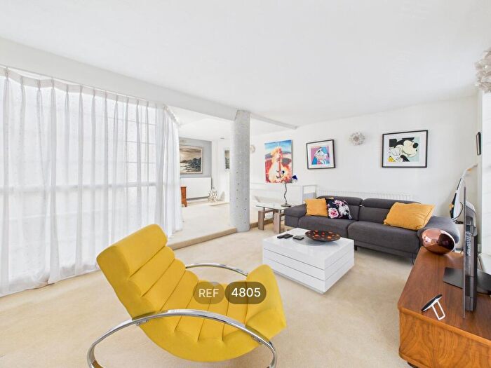 2 Bedroom Terraced House To Rent In Toronto Terrace, Brighton, East Sussex, BN2