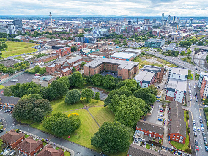 1 Bedroom Apartment For Sale In Fox And Foundry, Liverpool Business District, L3