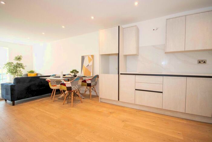 2 Bedroom Apartment For Sale In High Street, Wealdstone, Harrow, HA3