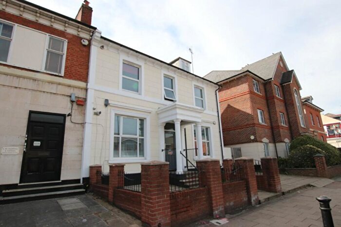 1 Bedroom Flat To Rent In Oxford Road, Reading, RG1