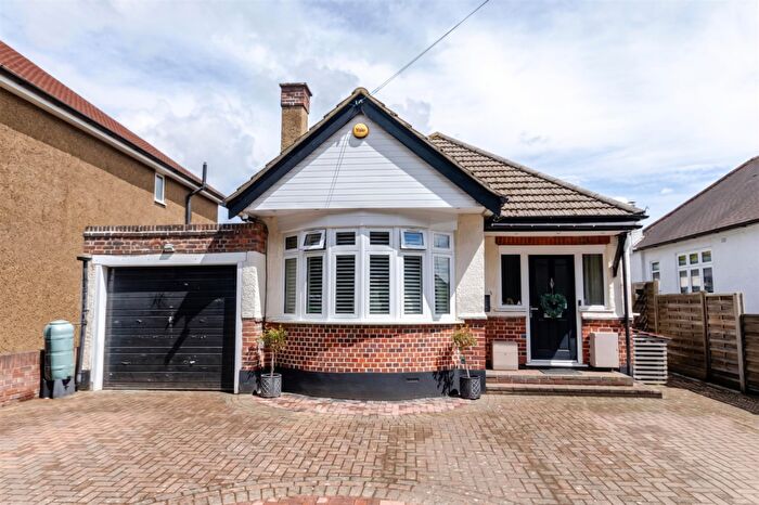 2 Bedroom Bungalow For Sale In Ladygate Lane, Ruislip, HA4