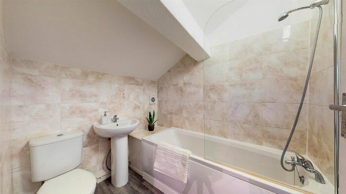 1 Bedroom Flat To Rent In Gladstone Road (38), Seaforth, Liverpool L21