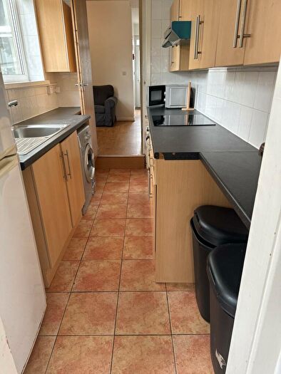 3 Bedroom Terraced House To Rent In Richards Street, Cardiff, CF24