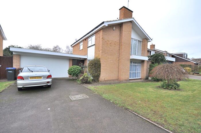 4 Bedroom Property To Rent In Church Way, Northampton, NN3