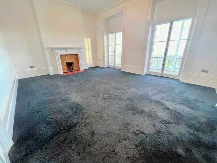 4 Bedroom Terraced House To Rent In Westcliff Terrace Mansions, Pegwell Road, Ramsgate, Kent, CT11