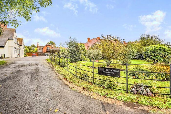 2 Bedroom Flat For Sale In Liscombe Park, Soulbury, Leighton Buzzard, LU7