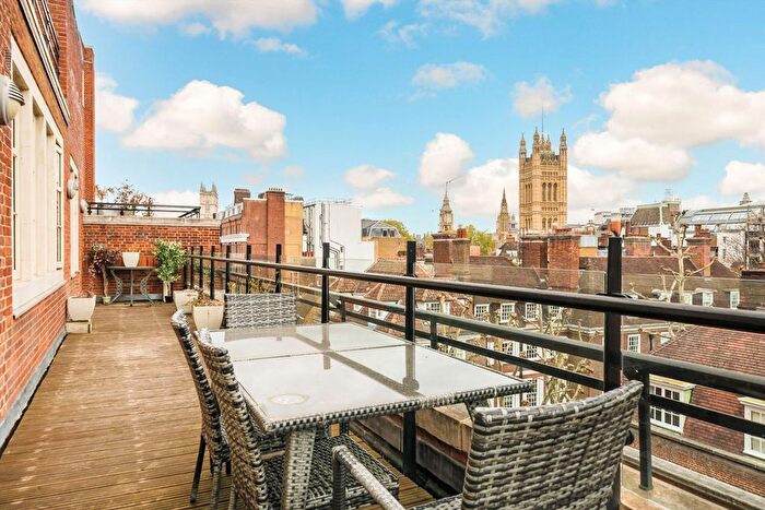 2 Bedroom Flat To Rent In Romney House, Westminster, London, SW1P