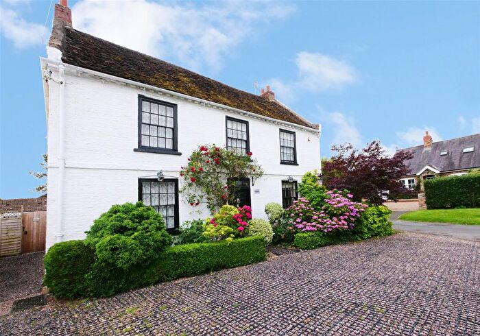 9 Bedroom Property For Sale In Orchard View, Skelton, York, YO30