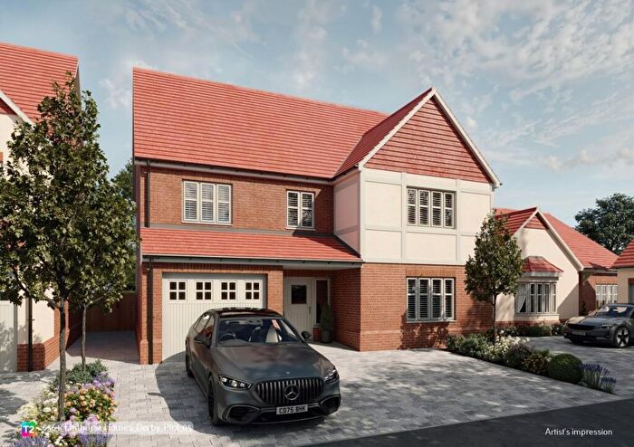 4 Bedroom Detached House For Sale In Summer Lane, Wirksworth, DE4