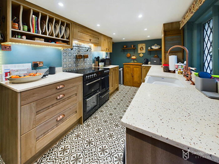 2 Bedroom Cottage For Sale In High Street, Pevensey, East Sussex, BN24