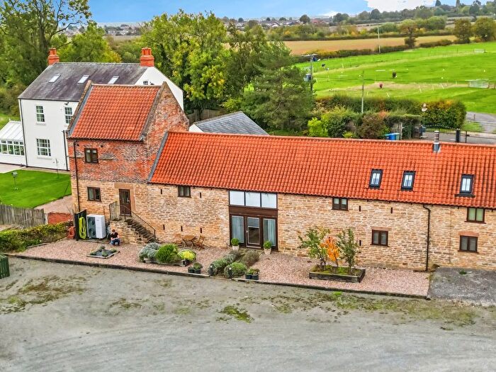 3 Bedroom Semi Detached House For Sale In Penniment Lane, Mansfield, Nottinghamshire, NG19