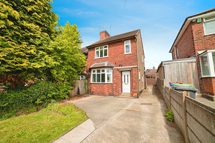 3 Bedroom Semi-Detached House For Sale In Newark Road, Sutton-In-Ashfield, Nottinghamshire, NG17