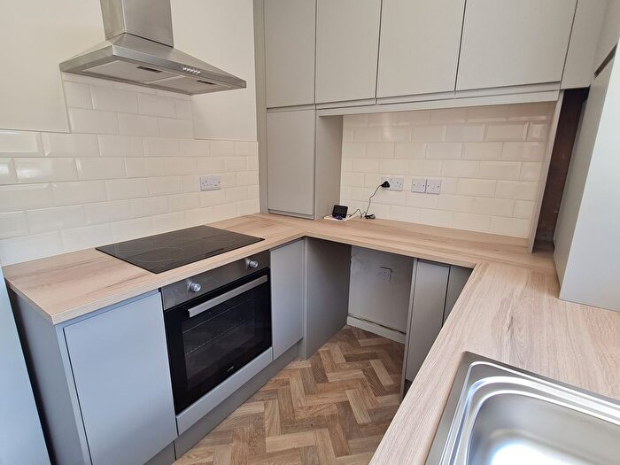 Studio To Rent In John Street, Newport, PO30