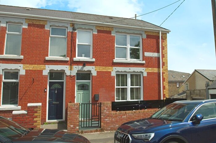 3 Bedroom End Of Terrace House For Sale In Upper Street, Maesteg, CF34