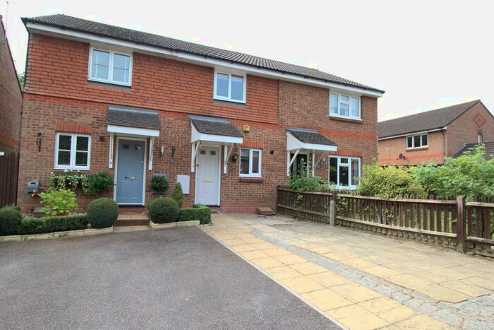 2 Bedroom Terraced House To Rent In Arabian Gardens, Whiteley, PO15