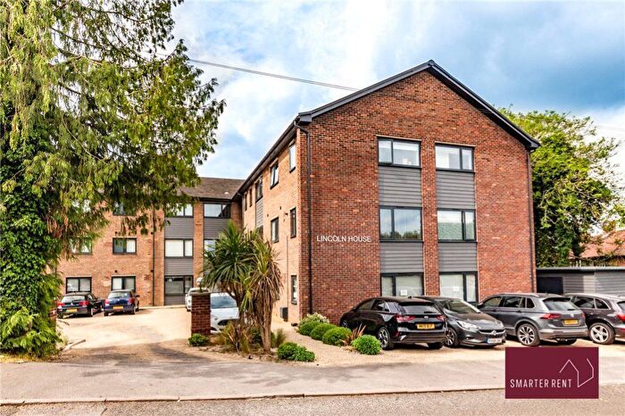 1 Bedroom Flat To Rent In Brookfield Road, Wooburn Green, HP10
