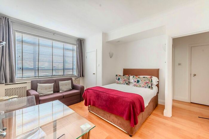 Studio To Rent In Sloane Avenue, Sloane Square, London, SW3