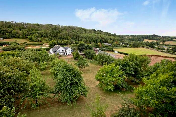 4 Bedroom Semi-Detached House For Sale In Maddacombe Road, Kingskerswell, Newton Abbot, TQ12