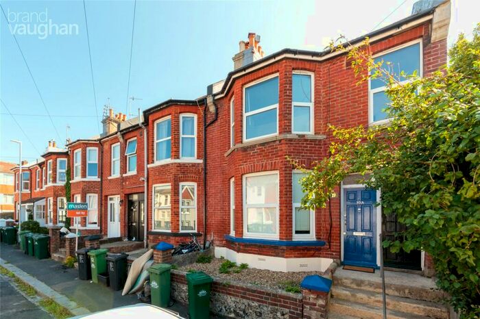 3 Bedroom Flat To Rent In Shanklin Road, Brighton, East Sussex, BN2