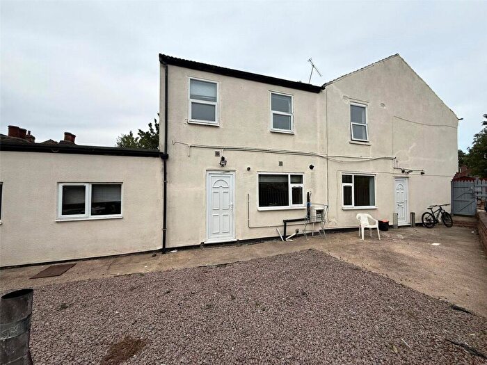 6 Bedroom End Of Terrace House For Sale In Percy Street, Lincoln, Lincolnshire, LN2