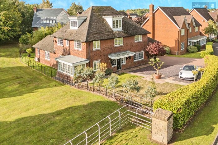 5 Bedroom Detached House For Sale In Wychwood Park, Weston, CW2
