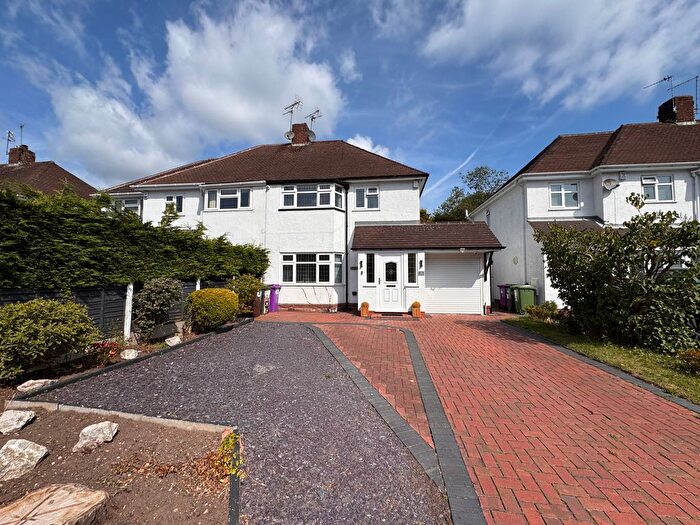 3 Bedroom Semi-Detached House To Rent In Uplands Avenue, Finchfield, Wolverhampton, WV3