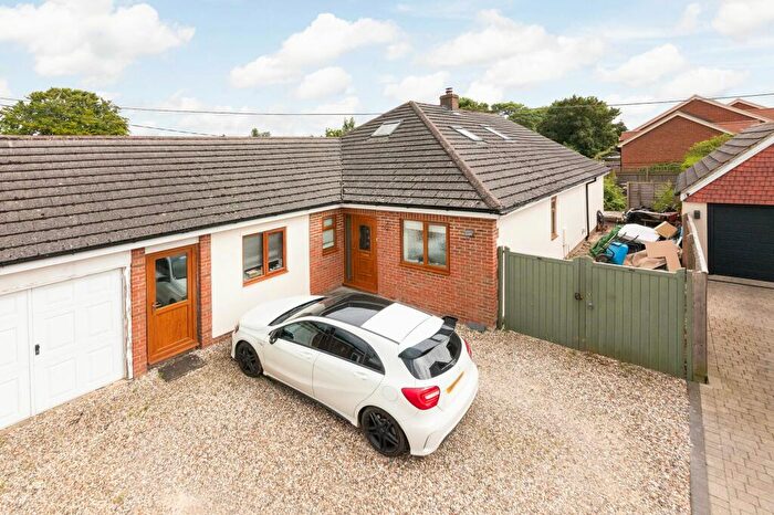 4 Bedroom Semi Detached House For Sale In The Gap, Marcham, OX13