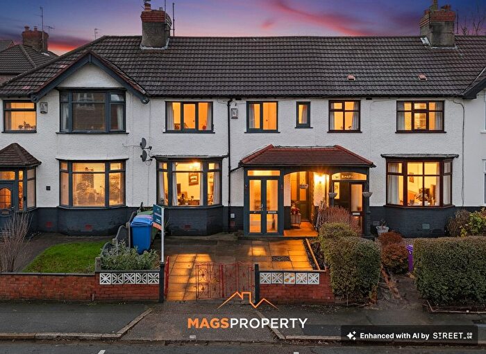 3 Bedroom Semi Detached House For Sale In Vale Road, Woolton, L25