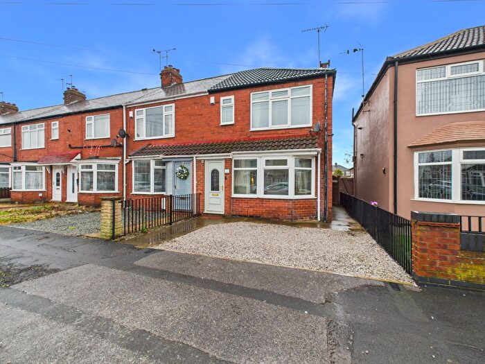 2 Bedroom End Terrace House For Sale In Brooklands Road, Hull, HU5
